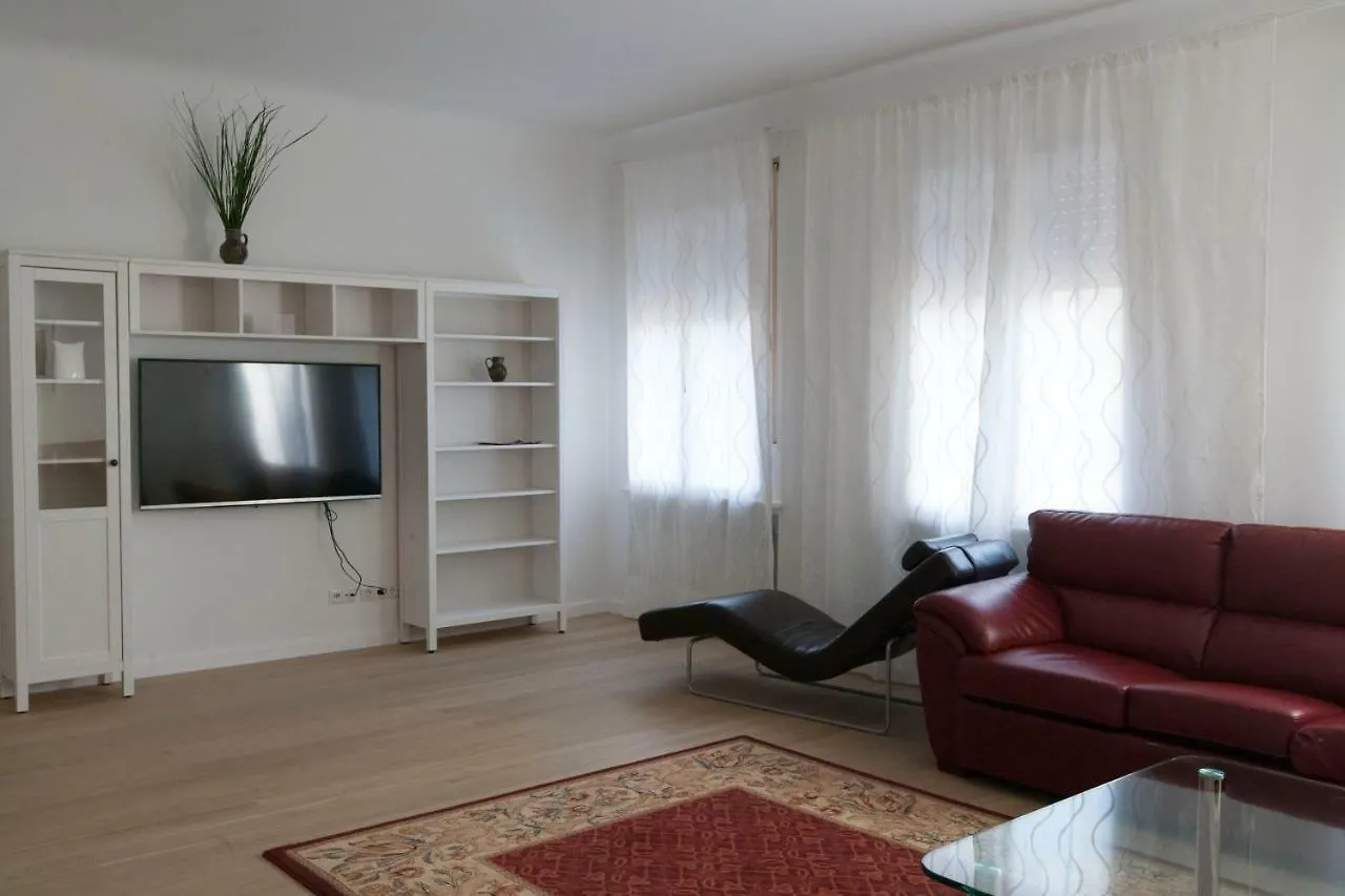 City-Center Apartment Vienna 0*,  Austria